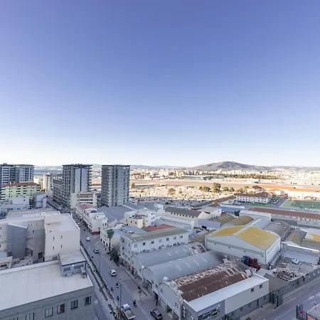 Great Studio With View-hosted By Sweetstay Apartment