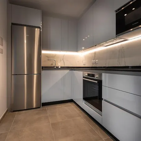 Great Studio With View-hosted By Sweetstay Apartment